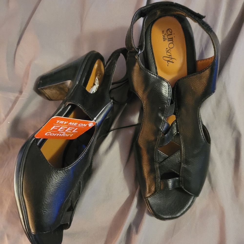 New black high heels
